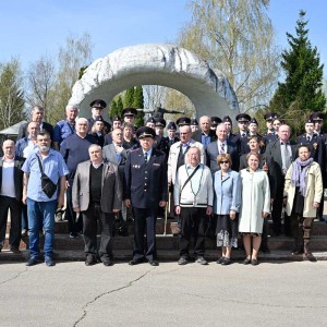 И ЕСЛИ В ДОМ ПРИШЛА БЕДА…